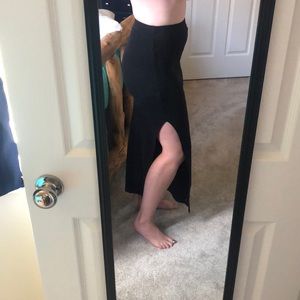 Forever 21 Skirts - Black Slitted Maxi Skirt Forever 21 Skirts - Black Slitted Maxi Skirt